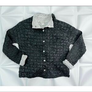 She's All That Womens Sz L Black Off White Crinkled Top Reversible